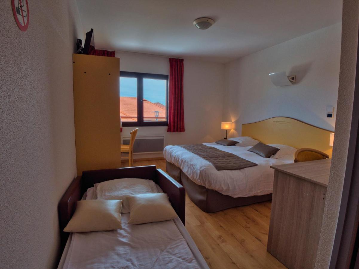 Le Champ Des Lys Hotel Amancey ภายนอก รูปภาพ