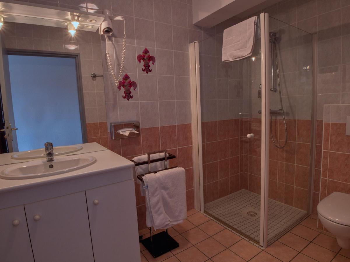 Le Champ Des Lys Hotel Amancey ภายนอก รูปภาพ